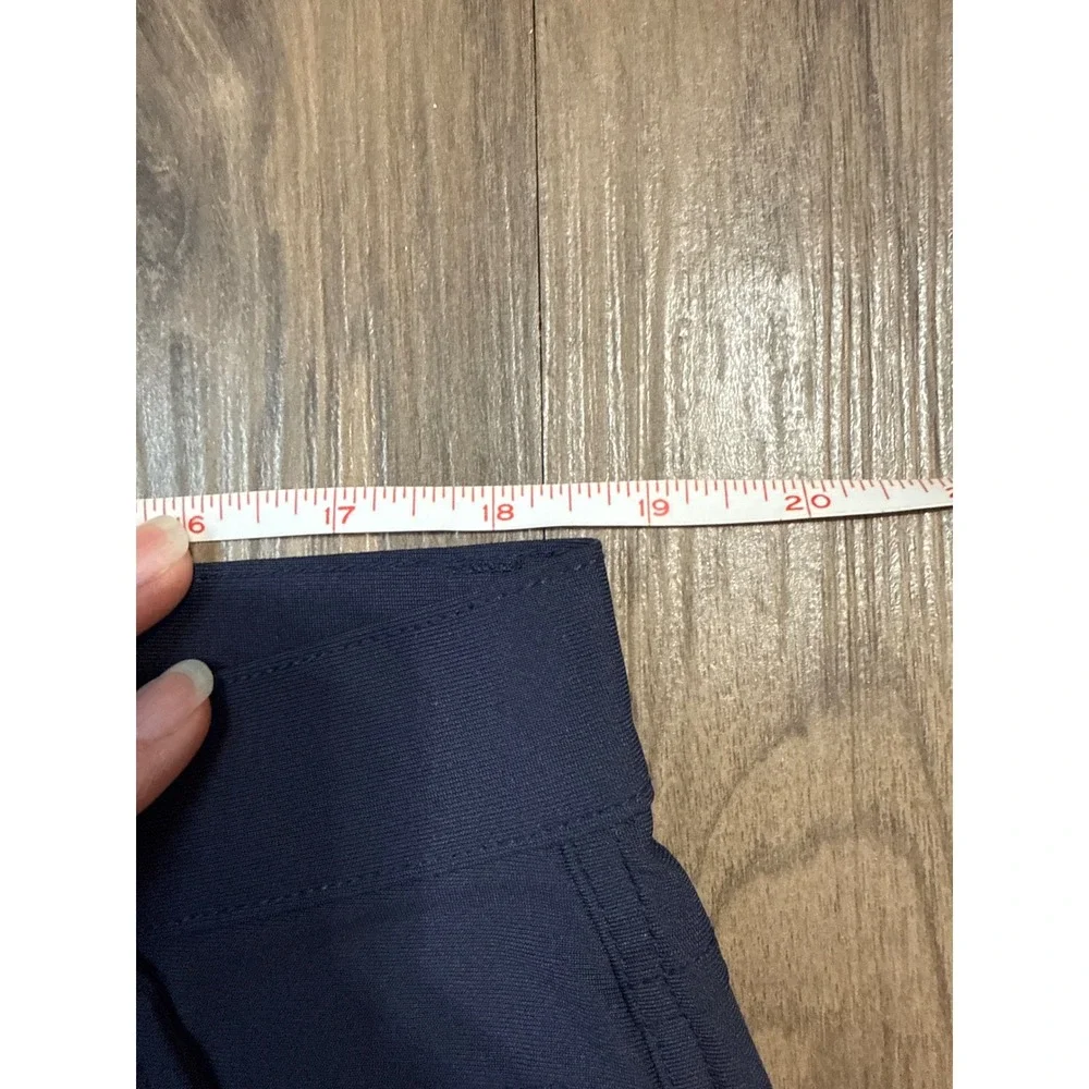 NWT Hickey Freeman Men's Navy Performance Shorts Size 36 Casual Golf - Picture 5 of 6